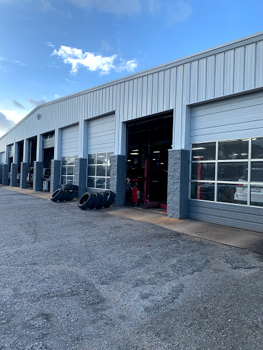 Car Dealer «Gary Smith Ford», reviews and photos, 1 Beal Pkwy NW, Fort Walton Beach, FL 32548, USA