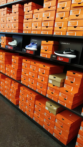 Sporting Goods Store «Nike Factory Store», reviews and photos, 4642 Factory Stores Blvd FF100, Myrtle Beach, SC 29579, USA