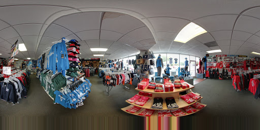 Clothing Store «Fanatic U», reviews and photos, 30409 Ford Rd, Garden City, MI 48135, USA