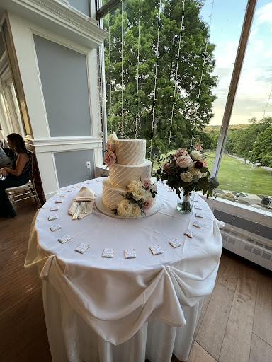 Florist «Fruits & Flowers», reviews and photos, 566 Lindley St, Bridgeport, CT 06606, USA