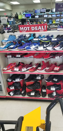 Pawn Shop «EZPAWN», reviews and photos, 2112 Singleton Blvd #100, Dallas, TX 75212, USA