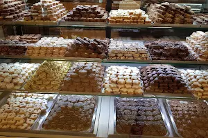 Al Khabaz Bakery image