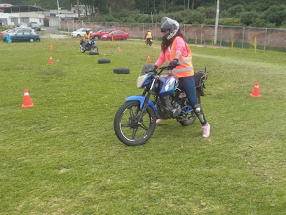 Pista De Aprendizaje Escuela De Motos Escosem