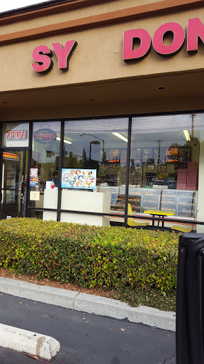 Donut Shop «Sy Donuts», reviews and photos, 103 W Central Ave # B, Brea, CA 92821, USA
