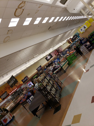 Grocery Store «Stop & Shop», reviews and photos, 60 Providence Pike, Putnam, CT 06260, USA