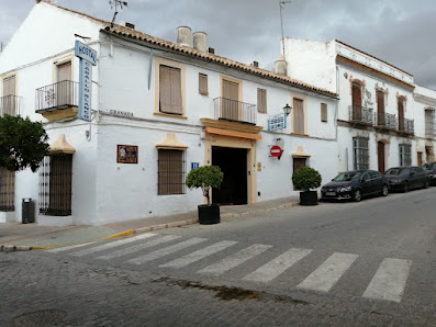 Hostal Caballo Blanco C. Granada, 1, 41640 Osuna, Sevilla, España