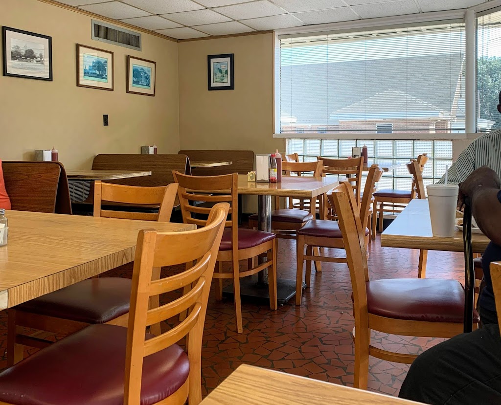 Carolina Lunch/Dairy Bar Darlington, SC 29532, Reviews, Hours & Contact