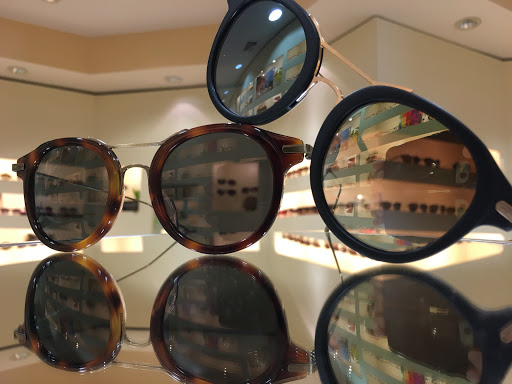 Optician «Eye Designs of Westchester», reviews and photos, 747 Post Rd, Scarsdale, NY 10583, USA