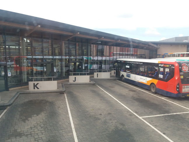 Lincoln Central Bus Station - Travel Agency
