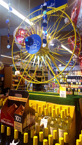 Grocery Store «Safeway», reviews and photos, 2811 Middlefield Rd, Palo Alto, CA 94306, USA