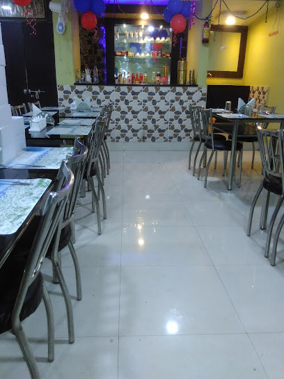 Annas Kitchen - Ram Mandir Campus, Bistupur Main Rd, South Park, Bistupur, Jamshedpur, Jharkhand 831001, India