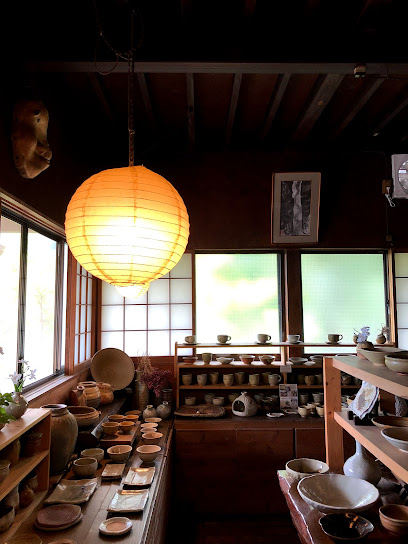 柚木窯(ゆのきがま) 陶芸教室 陶芸体験 陶器制作 展示販売 ギャラリー