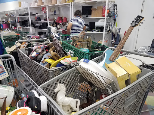 Thrift Store «Goodwill Industries of the Chesapeake, Inc.», reviews and photos, 208 S Bridge St, Elkton, MD 21921, USA