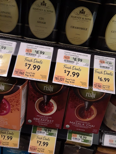 Grocery Store «The Fresh Market», reviews and photos, 138 E Main St, Smithtown, NY 11787, USA