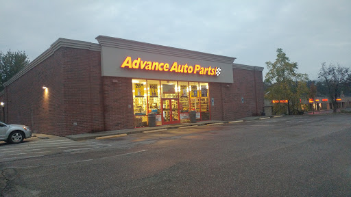 Auto Parts Store «Advance Auto Parts», reviews and photos, 9202 Darrow Rd, Twinsburg, OH 44087, USA