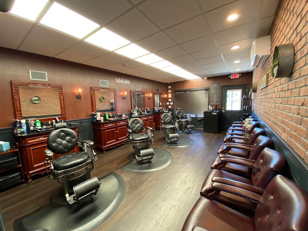 Downtown Barber 07727