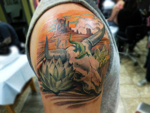 Tattoo Shop «Black Star Tattoo», reviews and photos, 533 Broad Ave, Belle Vernon, PA 15012, USA