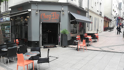 FLO Cocktail, Beer, Spirits & Music à Angers