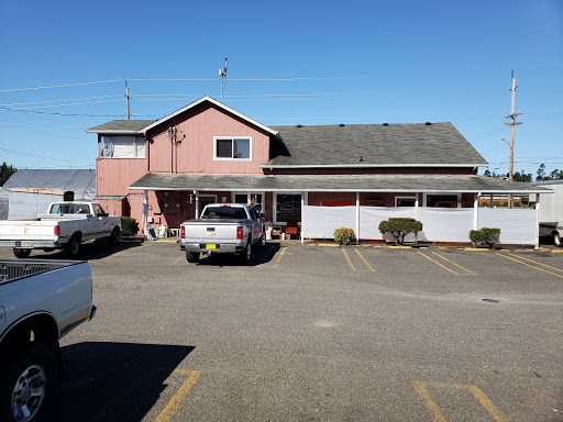 Laundromat «37th Street Coin Laundry», reviews and photos, 1856 37th St, Florence, OR 97439, USA