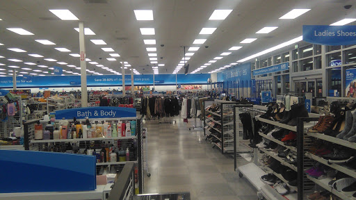 Clothing Store «Ross Dress for Less», reviews and photos, 7338 Gall Blvd, Zephyrhills, FL 33541, USA