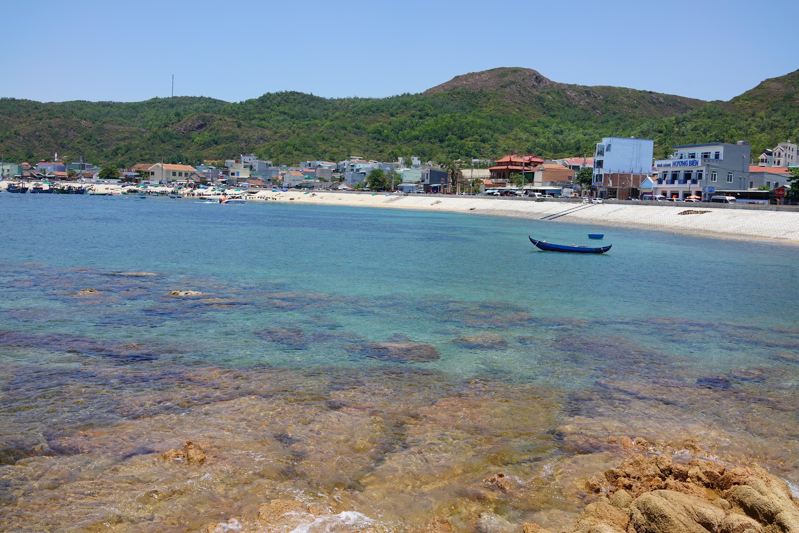 Nhon Hai Beach'in fotoğrafı kirli temizlik seviyesi ile