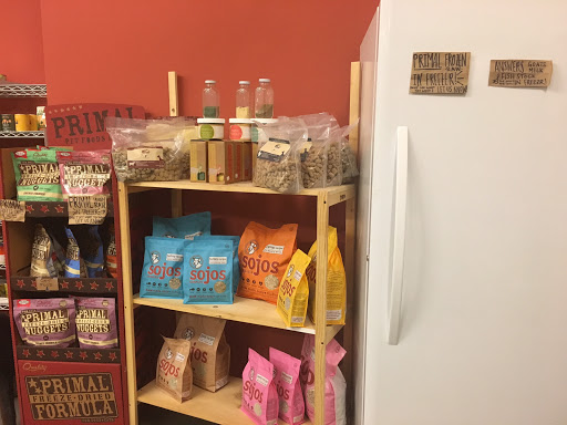 Pet Supply Store «Wags & Whiskers - West Nashville», reviews and photos, 3731 Charlotte Ave, Nashville, TN 37209, USA