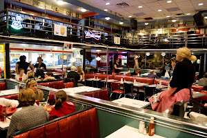 Ellen's Stardust Diner