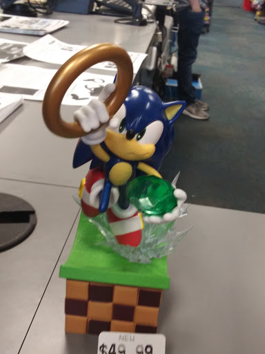 GameStop, 233 Broad St, Bridgewater, MA 02324, USA, 