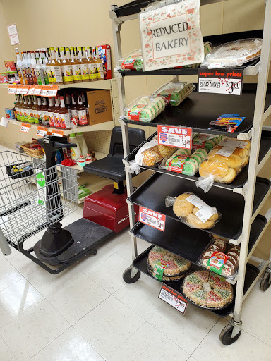 Grocery Store «Redner’s Warehouse», reviews and photos, 2180 MacArthur Rd, Whitehall, PA 18052, USA