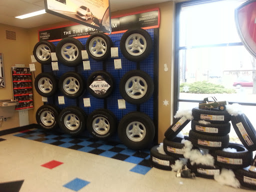 Tire Shop «Firestone Complete Auto Care», reviews and photos, 7660 150th St W, Apple Valley, MN 55124, USA