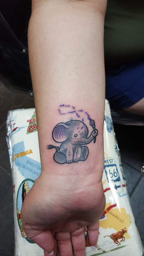 Tattoo Shop «Custom Tattoos By Andy», reviews and photos, 239 Alamo Beach Rd, Pipe Creek, TX 78063, USA