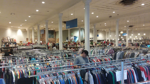 Thrift Store «Goodwill Denver - Broadway», reviews and photos, 21 S Broadway, Denver, CO 80209, USA