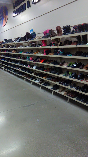 Non-Profit Organization «Goodwill Store & Donation Center», reviews and photos