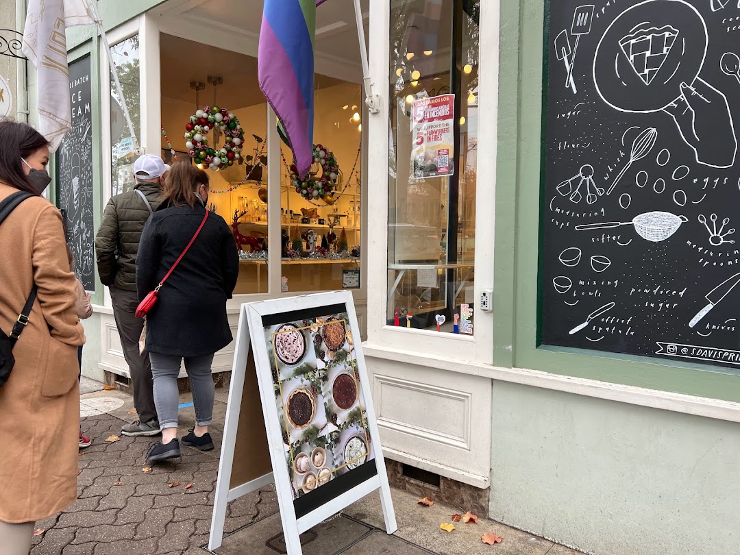 Noble Folk Ice Cream & Pie Bar