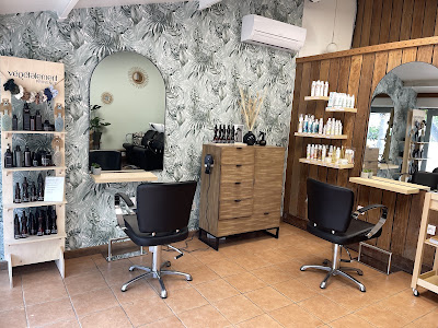 Le Salon de Coiffure à Grimaud