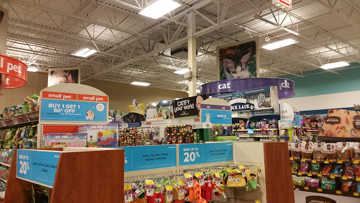 Pet Supply Store «PetSmart», reviews and photos, 24 Countryside Plaza, Countryside, IL 60525, USA