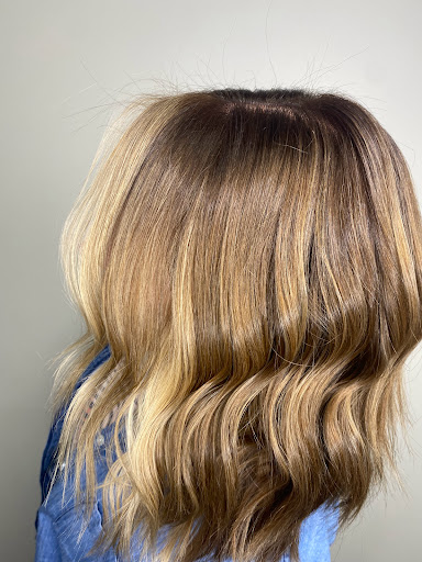 Wedding Venue «Hairaholic Salon», reviews and photos, 247 N Main St, Mansfield, MA 02048, USA