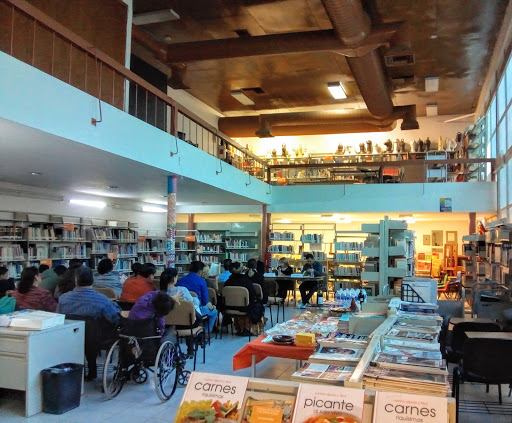 Biblioteca Pública Municipal Arturo Tolentino Hernández