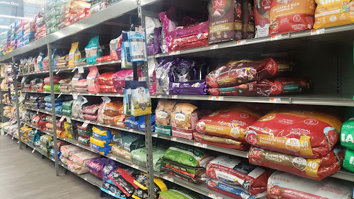 Pet Supply Store «Pet Supplies Plus», reviews and photos, 11525 S Saginaw St, Grand Blanc, MI 48439, USA