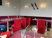 Atmosphère du Restaurant français À Mi-Chemin Restaurant à Dunkerque - n°2