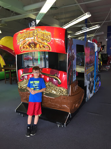 Movie Theater «Regal Cinemas Seymour 8», reviews and photos, 357 Tanger Blvd, Seymour, IN 47274, USA