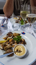 Photo n°91 de Restaurant La Marine à Trouville-sur-Mer ()