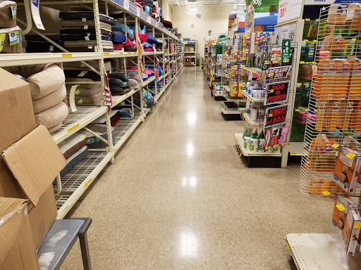 Pet Supply Store «PetSmart», reviews and photos, 28533 Marlboro Ave, Easton, MD 21601, USA
