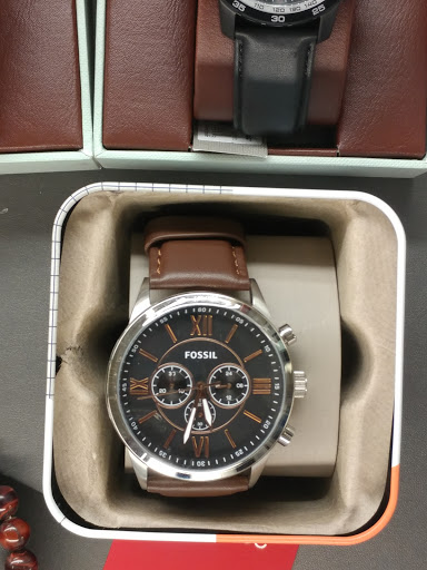 Department Store «T.J. Maxx», reviews and photos, 230 W Virginia St, Crystal Lake, IL 60014, USA