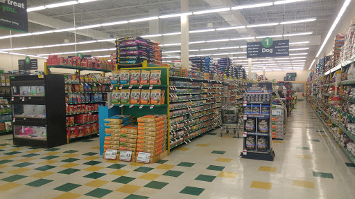 Pet Supply Store «Pet Supplies Plus», reviews and photos, 605 Grand Central Ave, Vienna, WV 26105, USA