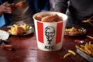 KFC Morena Mall image