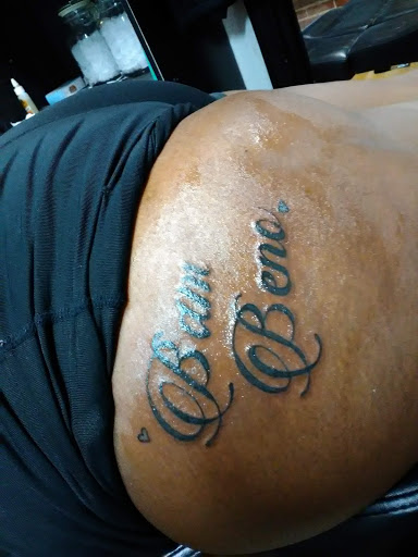 Tattoo Shop «Unique Ink Tattoo Studio», reviews and photos, 60 Powder Springs St, Marietta, GA 30064, USA