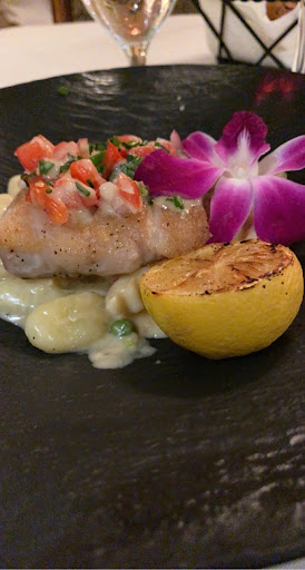 American Restaurant «The Veranda», reviews and photos, 2122 Second St, Fort Myers, FL 33901, USA