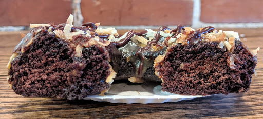 Donut Shop «Vincent Van Doughnut», reviews and photos, 40 N Central Ave, Clayton, MO 63105, USA