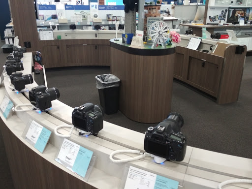 Electronics Store «Best Buy», reviews and photos, 32320 John R Rd, Madison Heights, MI 48071, USA